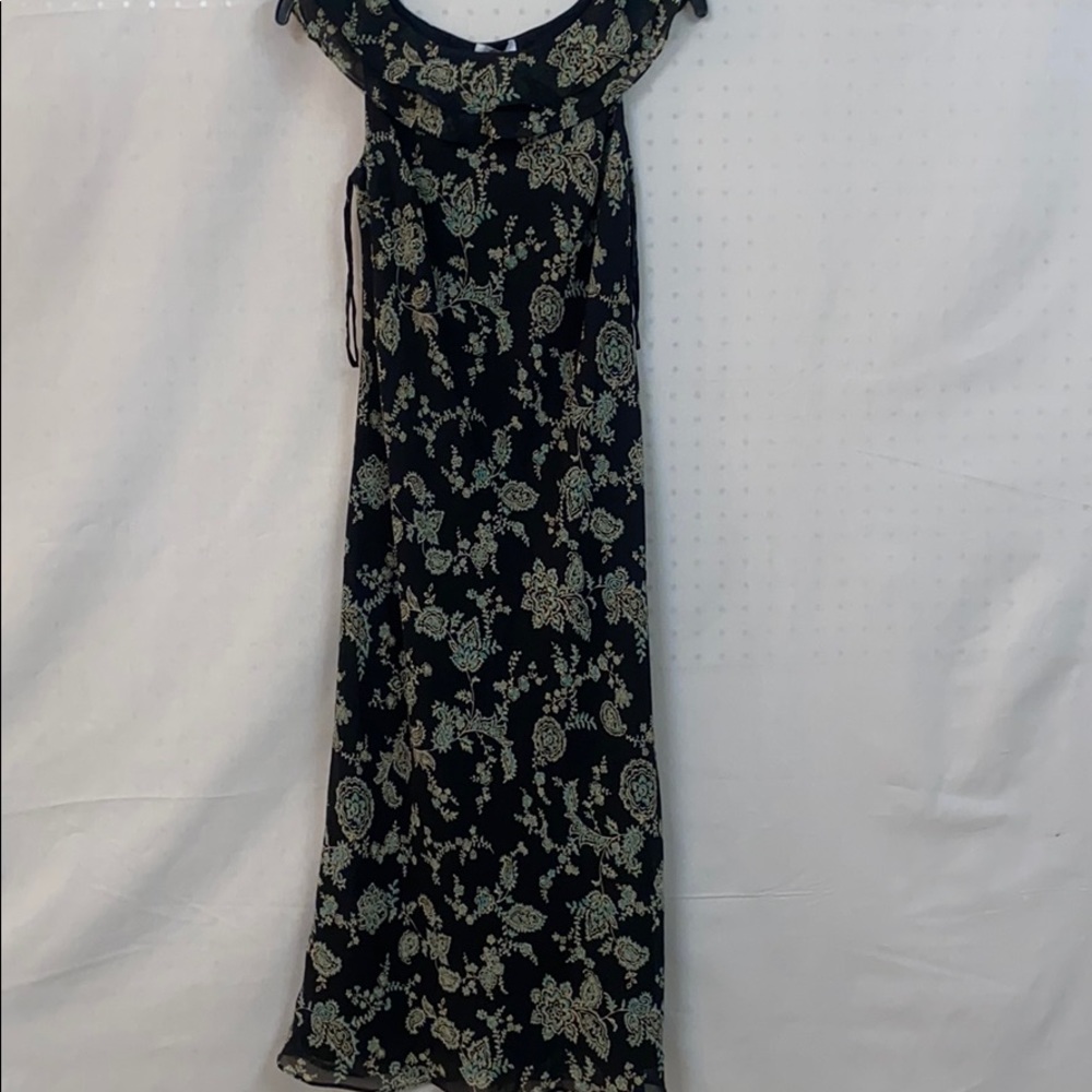 Beautiful ruffle dress